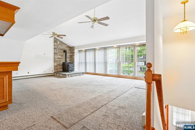 488 Cedar Lane, Paramus, NJ 07652