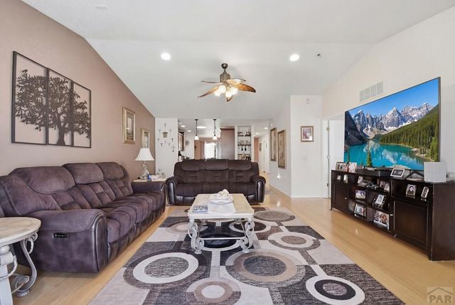 1302 Paseo Del Norte, Pueblo, CO 81008