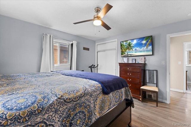 35324 Weideman Street, Clinton Charter Township, MI 48035