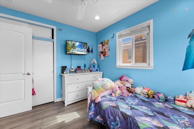 35324 Weideman Street, Clinton Charter Township, MI 48035