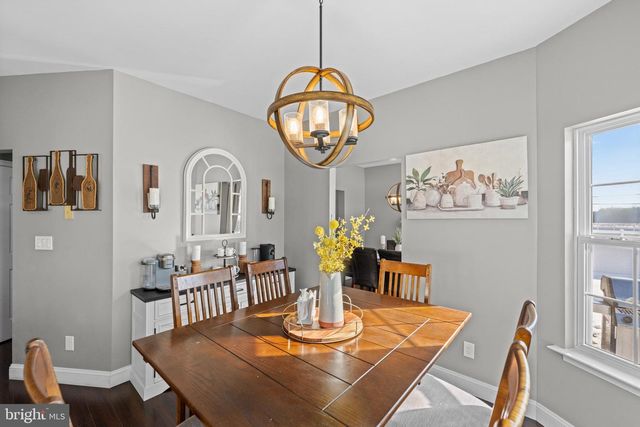 138 COBBLESTONE DR, Gilbertsville, PA 19525