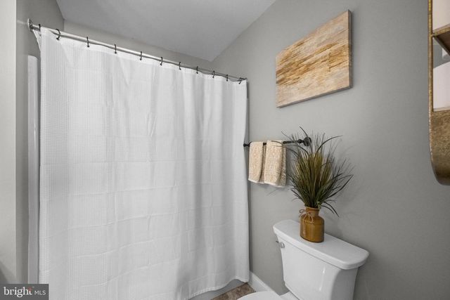 138 COBBLESTONE DR, Gilbertsville, PA 19525