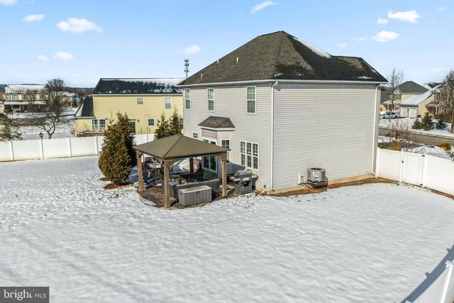 138 COBBLESTONE DR, Gilbertsville, PA 19525