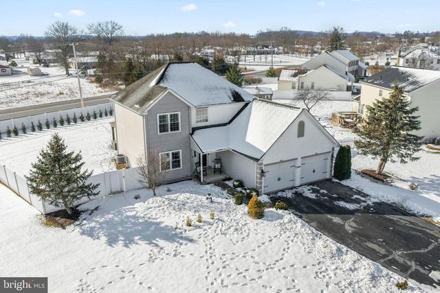 138 COBBLESTONE DR, Gilbertsville, PA 19525