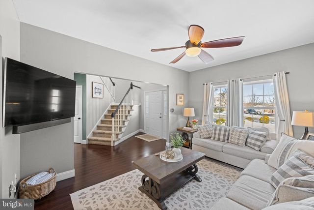 138 COBBLESTONE DR, Gilbertsville, PA 19525