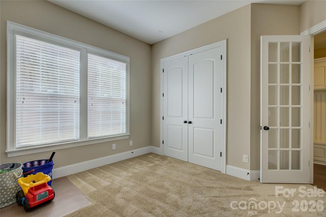 16518 Governors Club Court, Charlotte, NC 28278