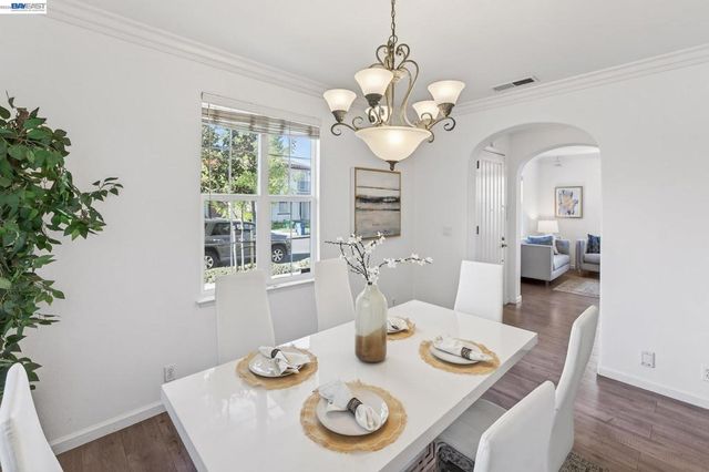 9831 Belladonna Dr, San Ramon, CA 94582