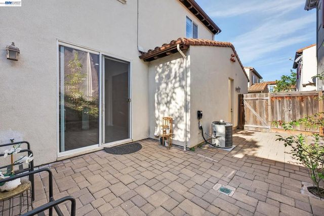 9831 Belladonna Dr, San Ramon, CA 94582