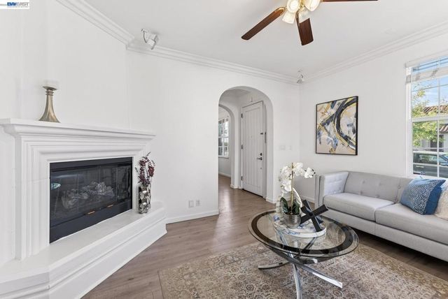 9831 Belladonna Dr, San Ramon, CA 94582