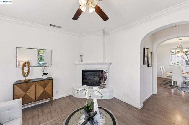 9831 Belladonna Dr, San Ramon, CA 94582