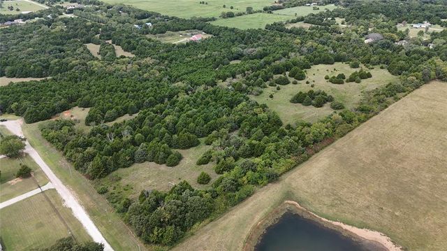 000 John Amos Road, Noble, OK 73068