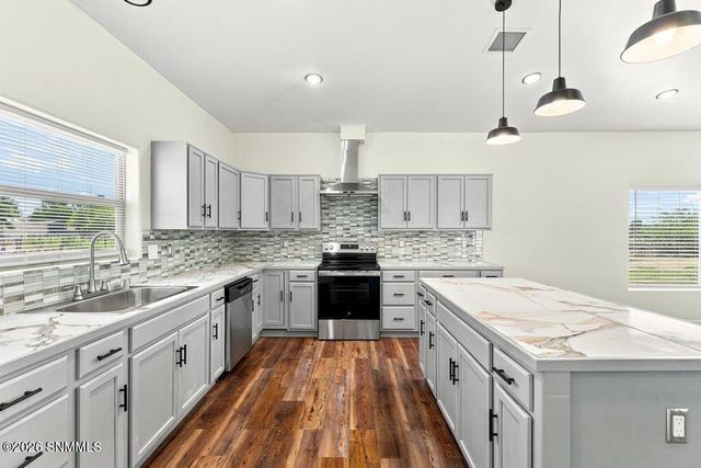 646 Snow Road 2, Las Cruces, NM 88005