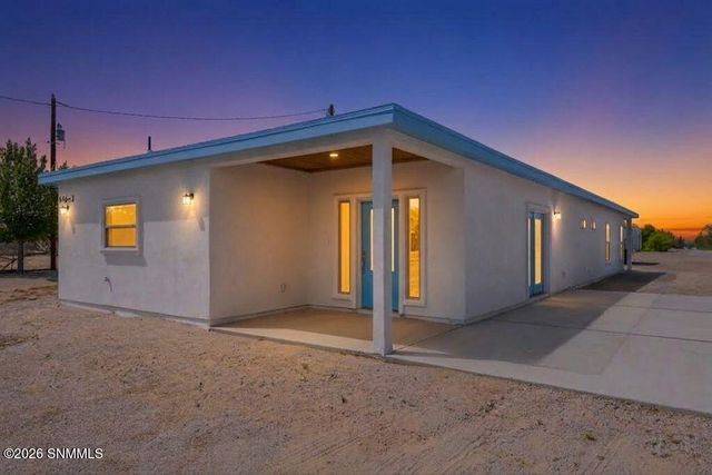 646 Snow Road 2, Las Cruces, NM 88005