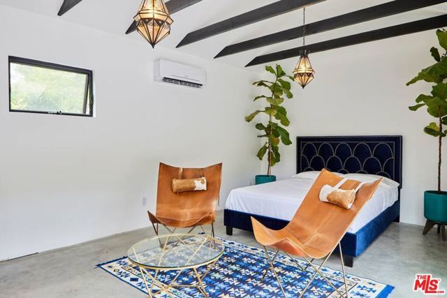 1724 N Sierra Bonita Avenue, Los Angeles, CA 90046