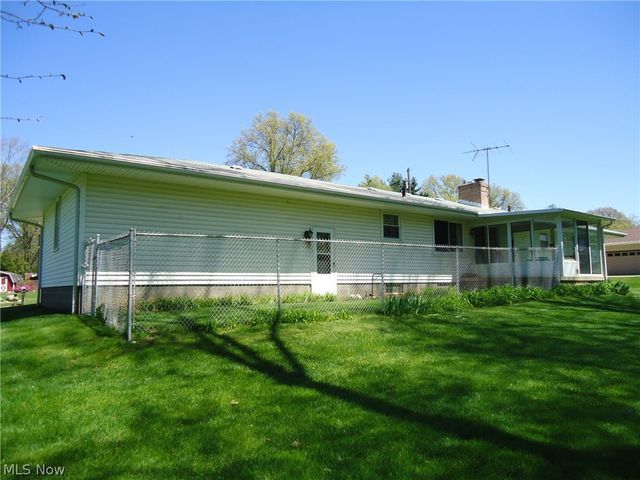 166 W Garwood Drive, Tallmadge, OH 44278