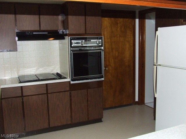 166 W Garwood Drive, Tallmadge, OH 44278