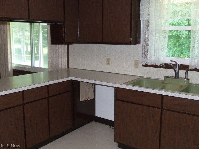 166 W Garwood Drive, Tallmadge, OH 44278