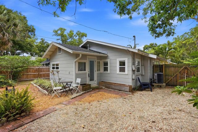 608 KIRKWOOD TERRACE N, St Petersburg, FL 33701
