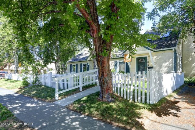 1215 W 8th Avenue, Anchorage, AK 99501