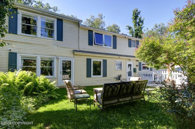 1215 W 8th Avenue, Anchorage, AK 99501