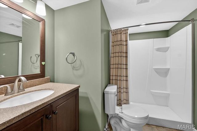 124 Brookshire Creek Drive, Wentzville, MO 63385