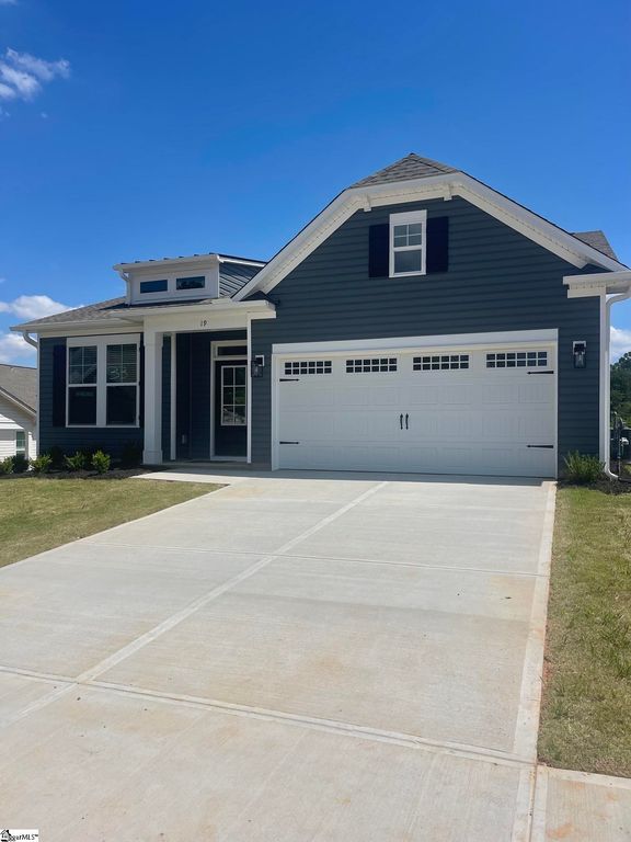 19 Halsey Street, Central, SC 29630