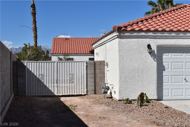 4207 Famoso Drive, North Las Vegas, NV 89032