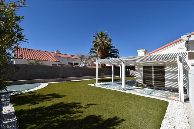 4207 Famoso Drive, North Las Vegas, NV 89032