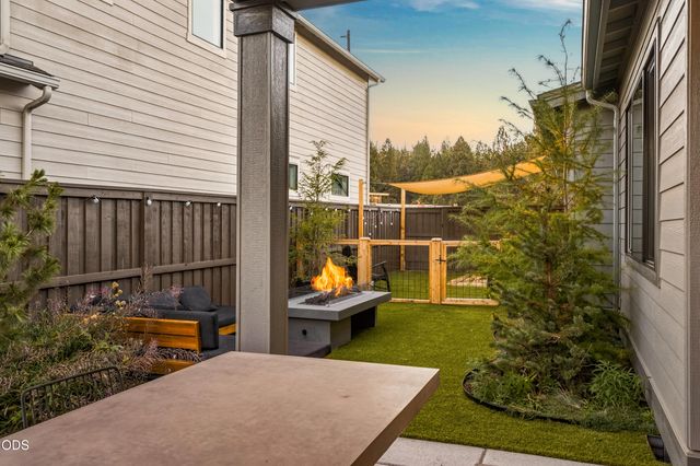 2265 NW Skyline Ranch Road, Bend, OR 97703