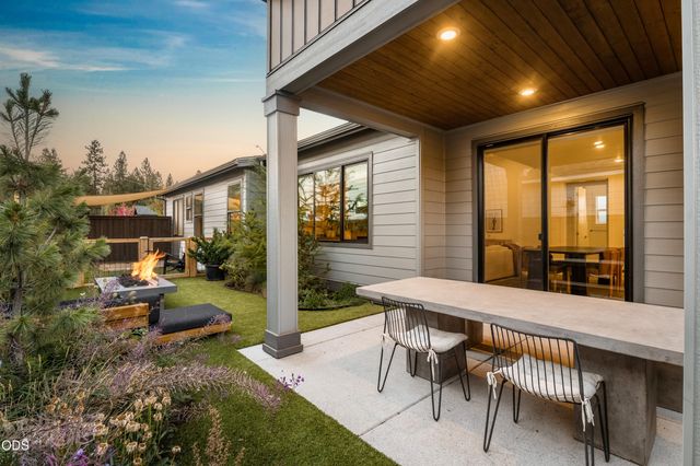 2265 NW Skyline Ranch Road, Bend, OR 97703
