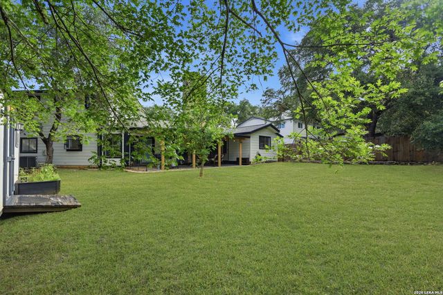 7626 Tippit Trl, San Antonio, TX 78240