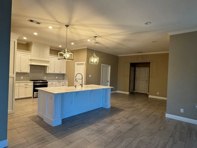 4406 San Carlos, Midland, TX 79707