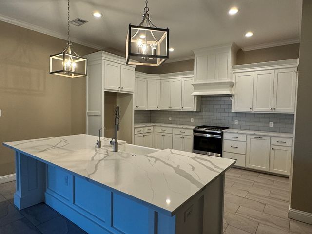 4406 San Carlos, Midland, TX 79707