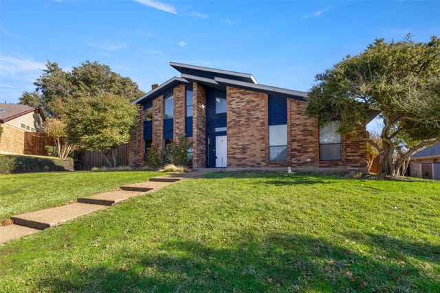 2341 Heatherwoods Way, Carrollton, TX 75007