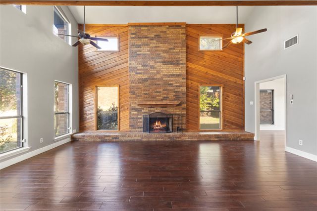 2341 Heatherwoods Way, Carrollton, TX 75007