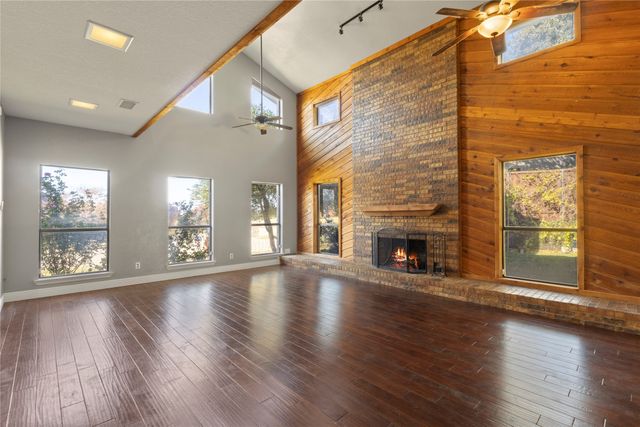 2341 Heatherwoods Way, Carrollton, TX 75007