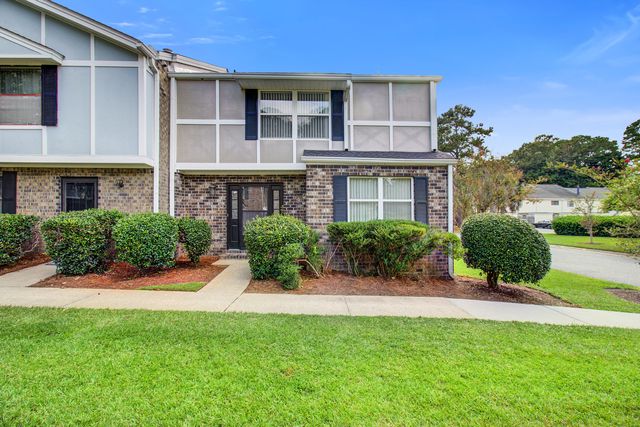 2932 Cathedral Lane, Charleston, SC 29414