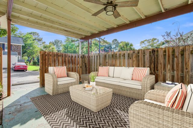 2932 Cathedral Lane, Charleston, SC 29414