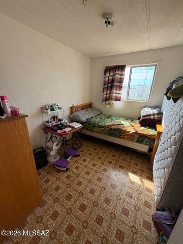 5565 S Marstellar Road, Tucson, AZ 85735