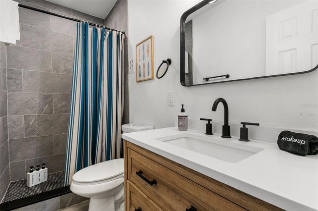 412 DEVILLE DRIVE E, Largo, FL 33771