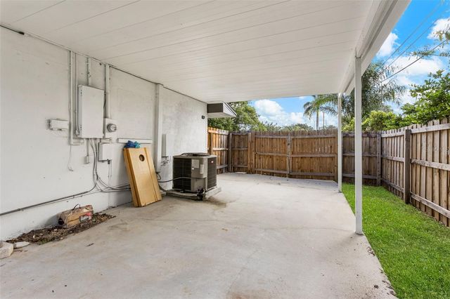412 DEVILLE DRIVE E, Largo, FL 33771