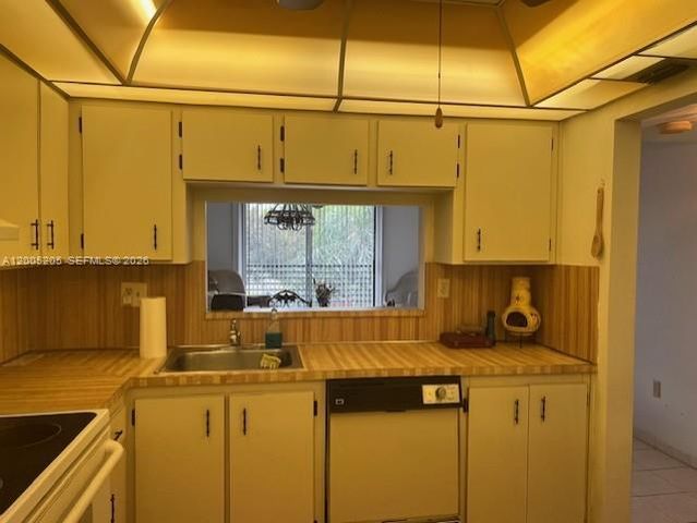 1101 Colony Point Cir 318, Pembroke Pines, FL 33026