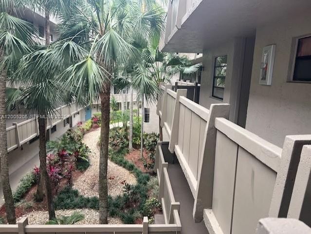 1101 Colony Point Cir 318, Pembroke Pines, FL 33026