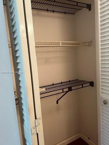 1101 Colony Point Cir 318, Pembroke Pines, FL 33026