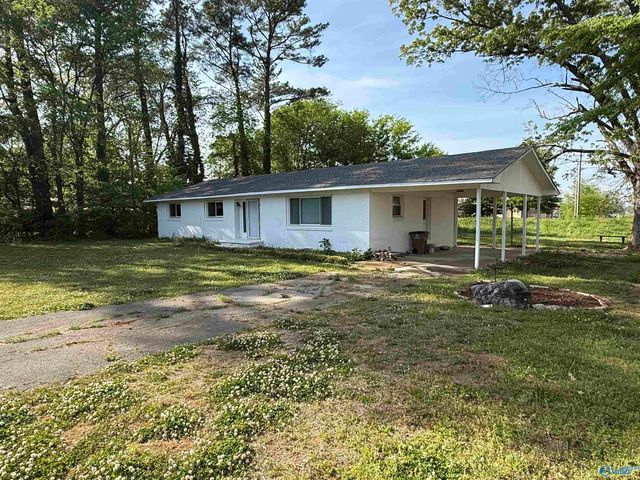 814 Cedar Lake Road SW, Decatur, AL 35603