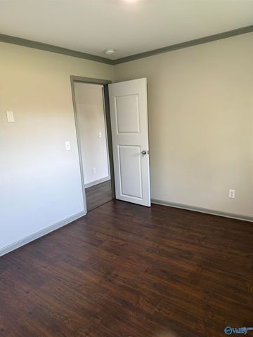 814 Cedar Lake Road SW, Decatur, AL 35603