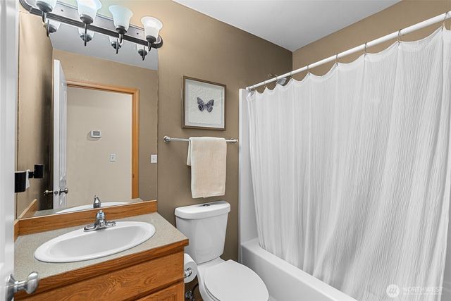 576 Saddle Rock Loop, Wenatchee, WA 98801