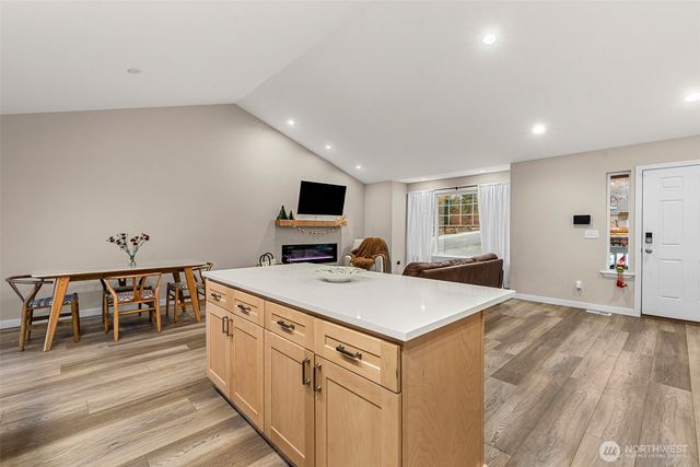 576 Saddle Rock Loop, Wenatchee, WA 98801