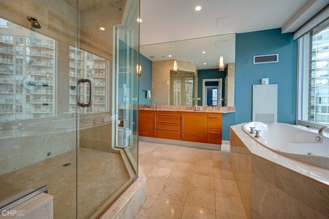 600 N Kingsbury Street 1902, Chicago, IL 60654