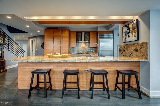 600 N Kingsbury Street 1902, Chicago, IL 60654